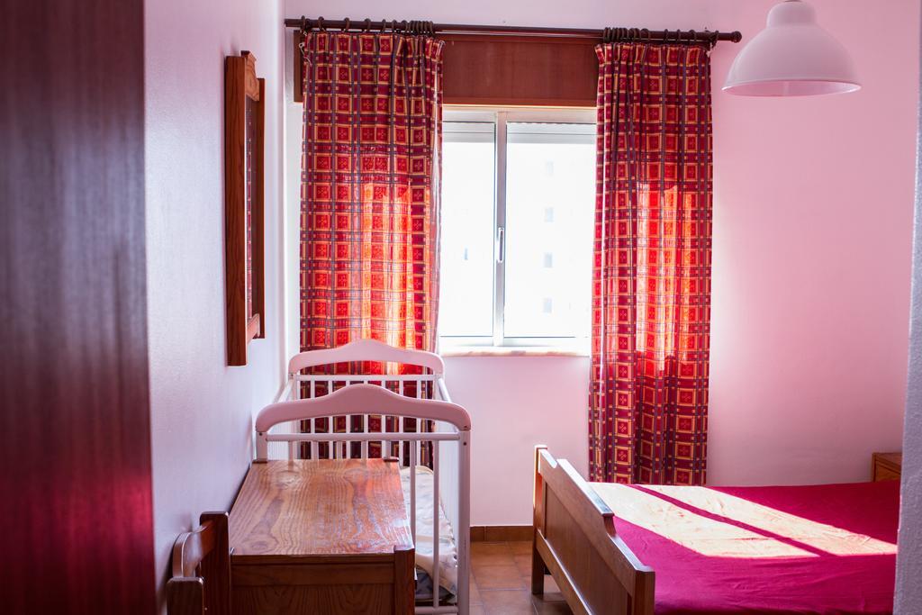 Columbia Apartamentos Turisticos Portimão Εξωτερικό φωτογραφία
